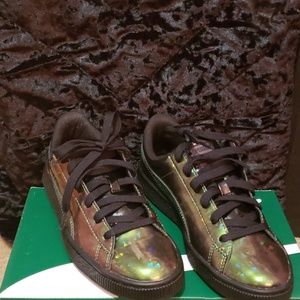 Kids Puma Basket Classic Holo